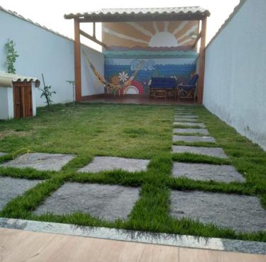Casa com Jardim na Praia de Guaratiba, Maricá