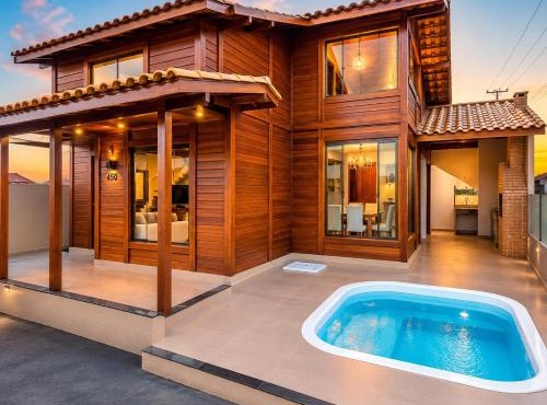 Casa com piscina Alto Padrão Refúgio Wood House