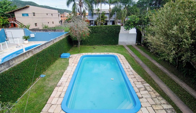 Casa com piscina privativa na Barra da Lagoa P506