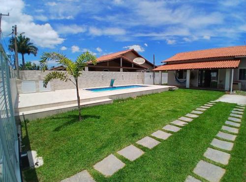 Casa com piscina e ar condicionado perto da Lagoa