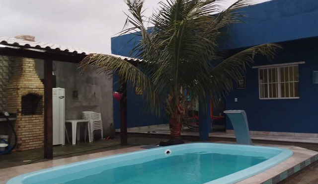 Casa com piscina em Cabo frio
