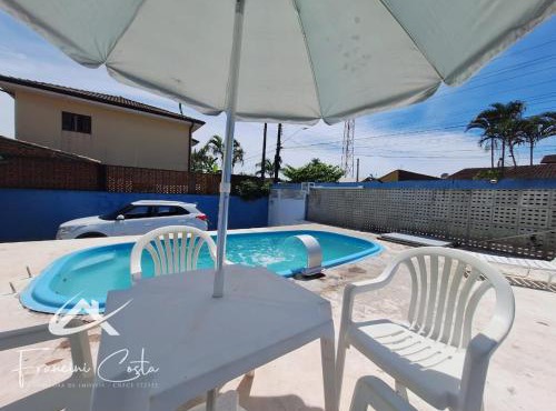 Casa com piscina no Indaiá em Bertioga - Para 8 pessoas