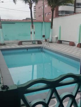Casa com Piscina Pé na areia