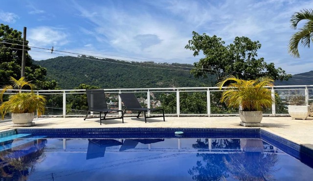 Casa com vista pro Cristo Redentor