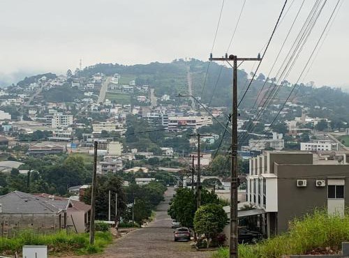 Casa com visto para o Cristo e cidade