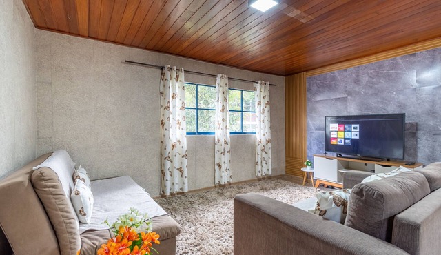 Casa com Wi-Fi e garagem a 400m do Museu Imperial