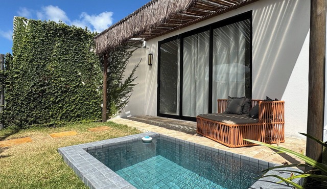 Casa Completa com Piscina Privativa e Hidromassagem