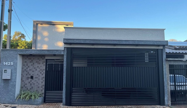 Casa completa em Foz 2/4, Wi-Fi, e ótima localização
