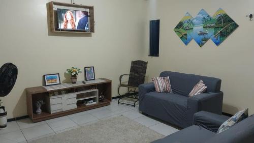 Casa confortável com 3 quarto