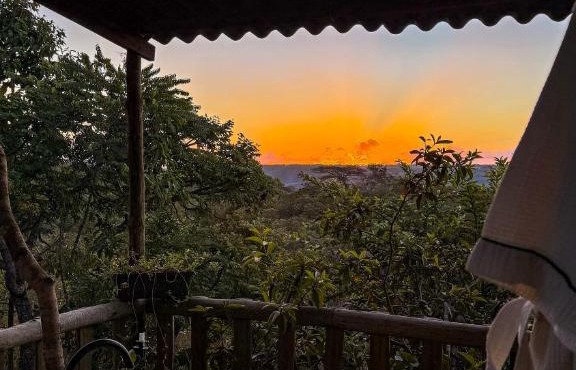 Casa confortável, pertinho da cidade e conectada a natureza