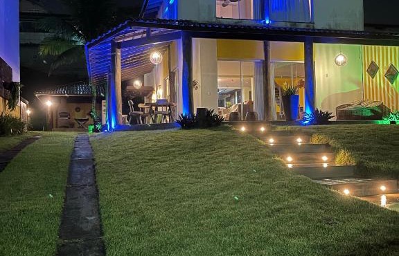 Casa da Rô ! Melhor casa frente ao mar de Ubu !