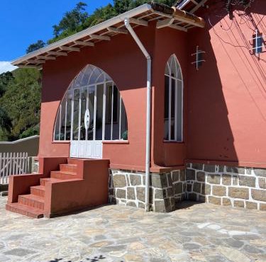 Casa da Varanda Próximo Centro