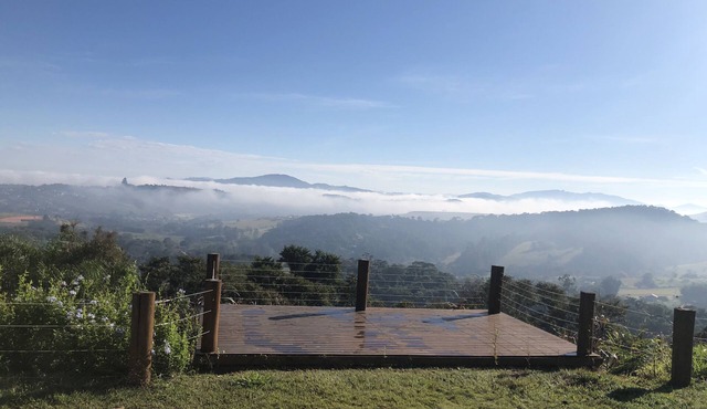Casa de Campo Bela Vista, na montanha com piscina