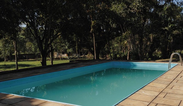 Casa de campo com churrasq e WiFi em Magé/RJ