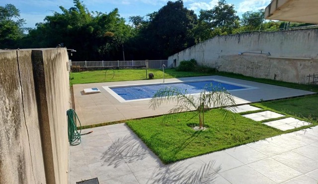 Casa de Campo em Condomínio