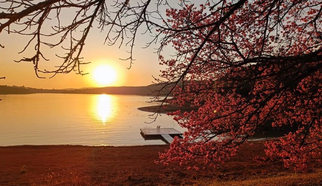 Casa de Campo em Ibiúna de frente para represa