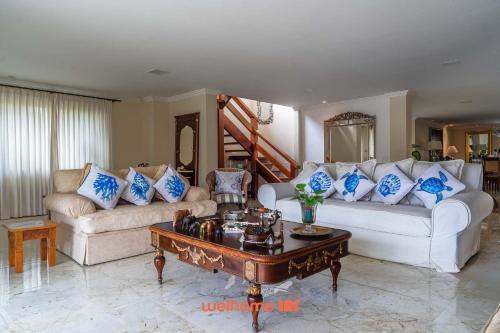 Casa de Luxo em Buzios com Piscina e Churrasqueira