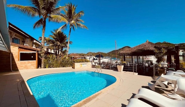 Casa de Praia Angra dos Reis c/Píer exclusivo à Beira Mar + Churrasqueira a 5min da praia.