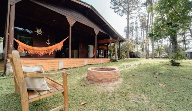 Casa de Praia em Frente ao Rio na Armação