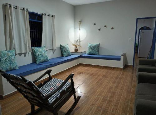 Casa de Vó em Piúma, Quintal, Varanda e 3 Quartos