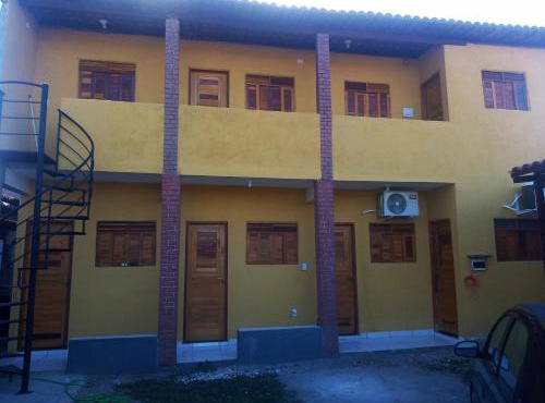 Casa do Mochileiro Airport Hostel & Pousada