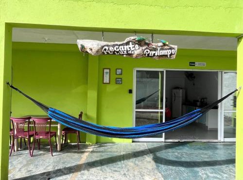 Casa e kitnets a 600 metros de 3 praias