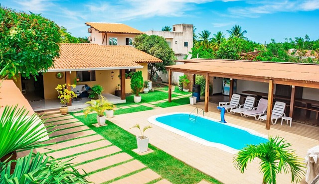Casa em cond fechado em Barra de Santo Antônio/AL