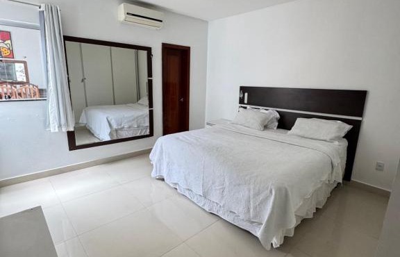 Casa em condomínio completo