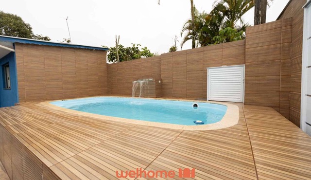 Casa em Itanhaém com piscina e churrasqueira