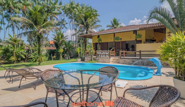 Casa em Paraty com Piscina e Churrasqueira
