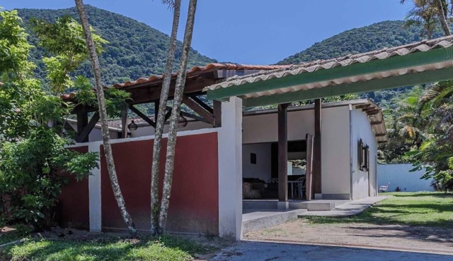 Casa em São Sebastião a 30m de Toque-Toque