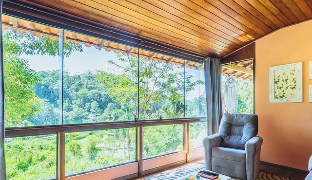 Casa em Teresópolis vista para a Pedra Tartaruga