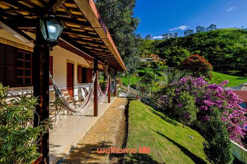 Casa em Teresópolis com Piscina e Churrasqueira