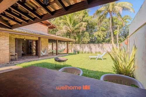 Casa em Ubatuba com Churrasqueira e acesso ao rio