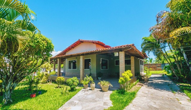 Casa encantadora c Wi-fi, piscina e churrasqueira