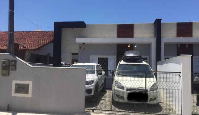 Casa Enseada, Prainha, Praia Grande prox mar com 2 ar split