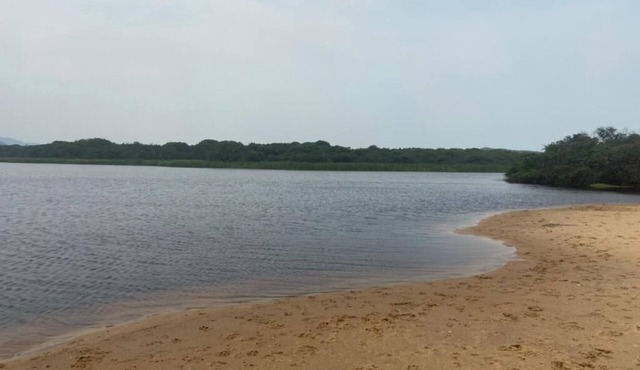 Casa na Praia e na Lagoa, 3 Quartos, Churrasqueira, Chuveirão, Aceitamos Pets!