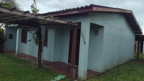 Casa no Centro de Cidreira - 450 metros da orla