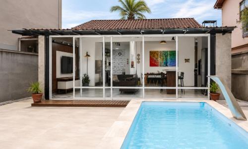 Casa no Litoral , com Piscina Privativa em Ubatuba