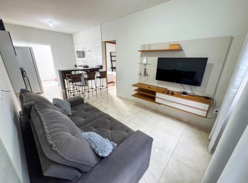 Casa Para Até 5 Hospedes Próximo UNITRI, Uberlândia Shopping e Palácio de Cristal