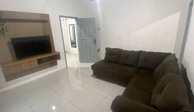 Casa particular com 2 quartos em frente ao ig Shopping