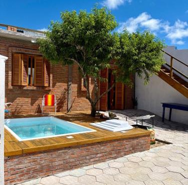 Casa quadra-mar com piscina