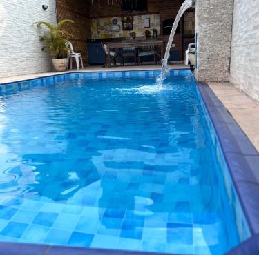 Casa recém reformada com piscina e espaço gourmet