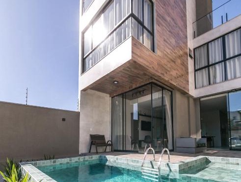 Casa Requinte, 4 suítes, piscina I