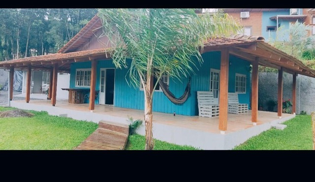 Casa Rio bonito/palmeiras