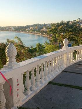 Casa Rio de Janeiro - Aqui é privado, habiente agradável- Perto do Aeroporto Galeão - Excelente para quem vem a passeio ou a trabalho- É bom para CASAIS- FAMILIAS- GRUPOS - Sozinho -Esse anuncio não conta ar condiconado e nem chuveiro quente