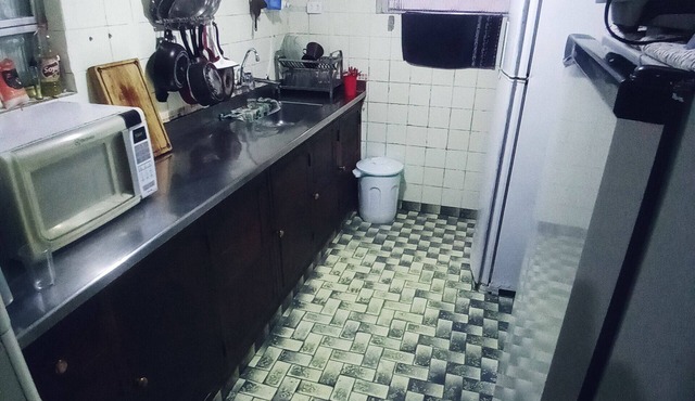 Casa Studio Home Oficce - Praia Pompéia Gonzaga. - Garagem Portão Auto