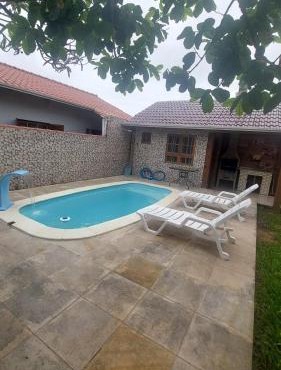 Casa Térrea com Piscina