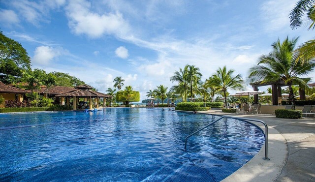 Casa Zafiro 7 Bdrs Private Pool in Los Suenos