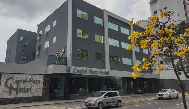 Castel Plaza Hotel